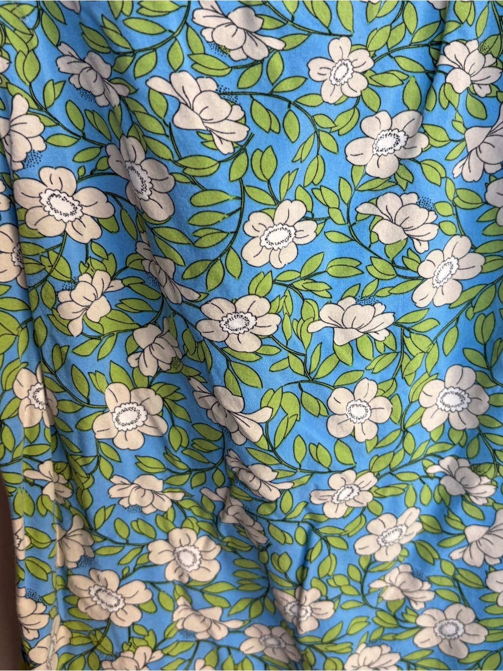 CAbi Blue & Green Floral V-Neck Satin Cami - Picture 4 of 6
